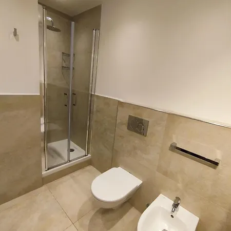 Fulvio House شقة